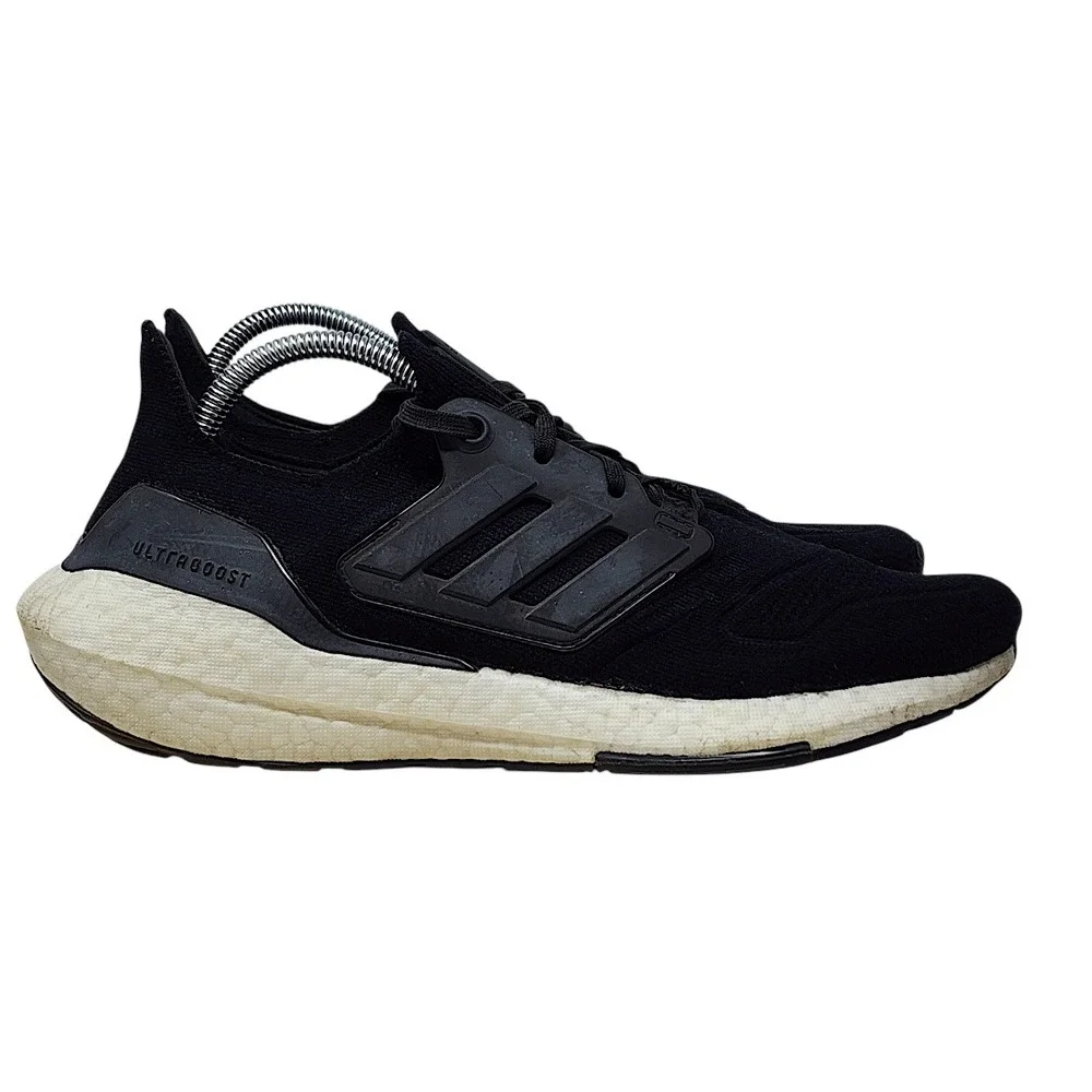 Adidas Ultraboost 22 sz 8.5 Men Black GX3062 Running Shoes Sneakers Training Low